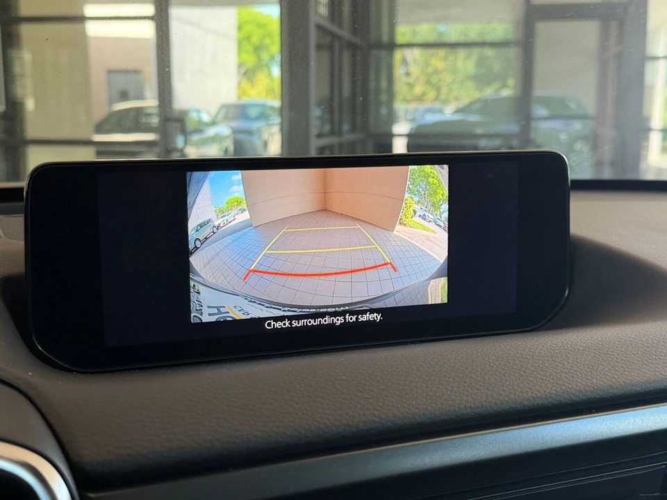 2025 Mazda CX-50 - Image 29 of 31