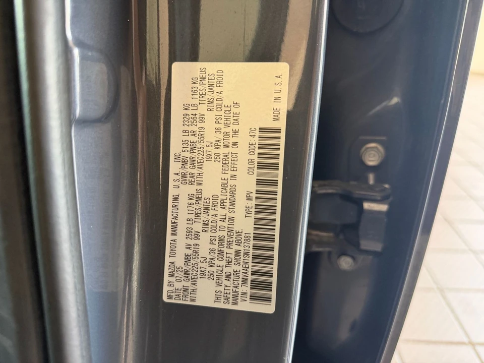 2025 Mazda CX-50 - Image 29 of 31