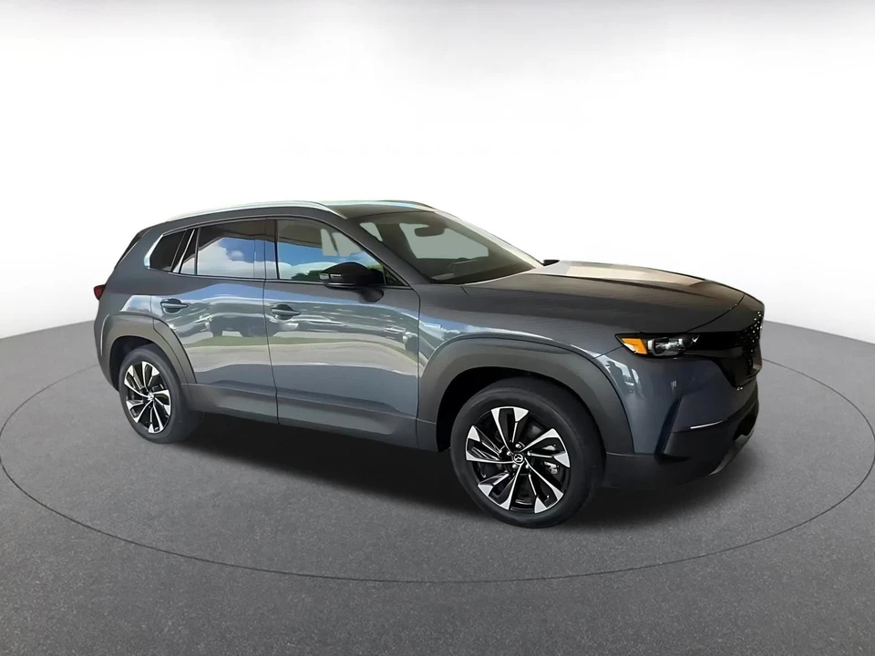2025 Mazda CX-50 - Image 2 of 31