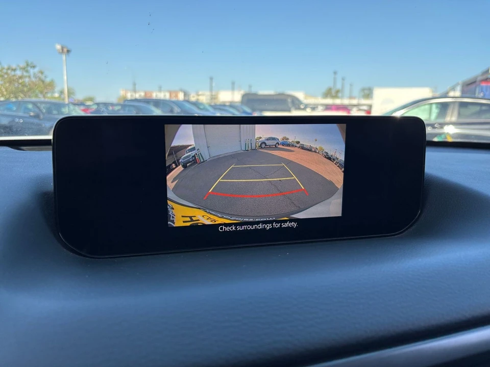 2025 Mazda CX-50 - Image 23 of 31