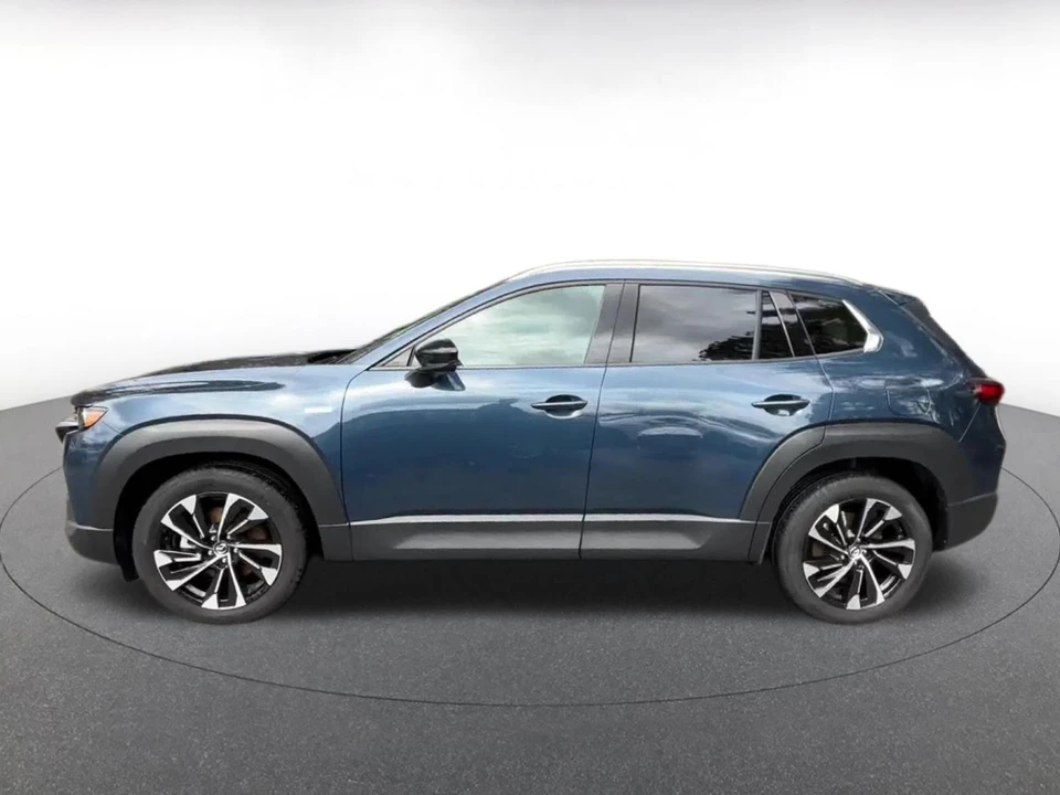 2025 Mazda CX-50 - Image 7 of 31