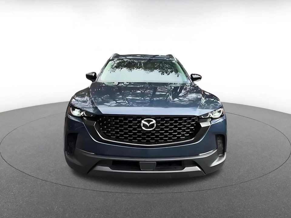 2025 Mazda CX-50 - Image 4 of 31