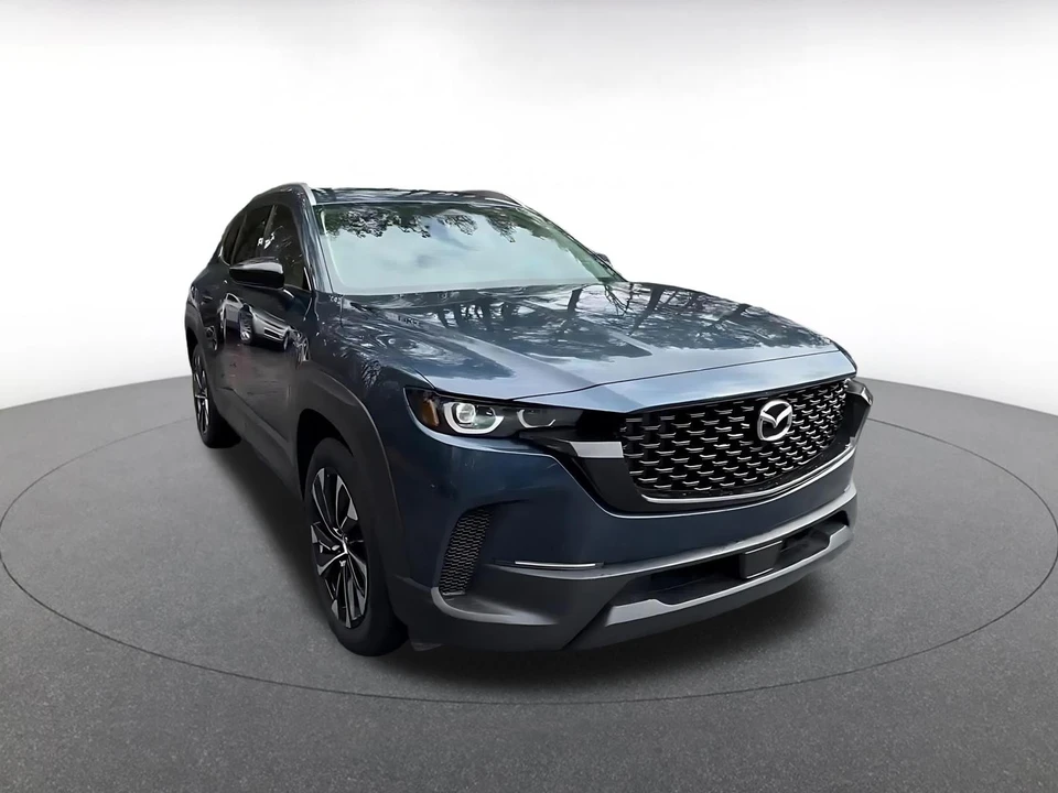 2025 Mazda CX-50 - Image 3 of 31
