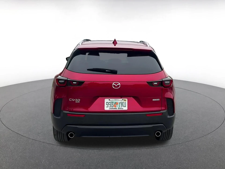2025 Mazda CX-50 - Image 14 of 31