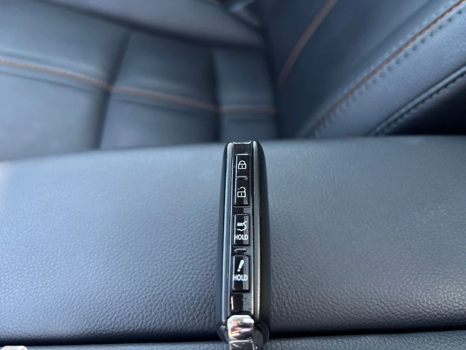 2025 Mazda CX-50 - Image 24 of 31