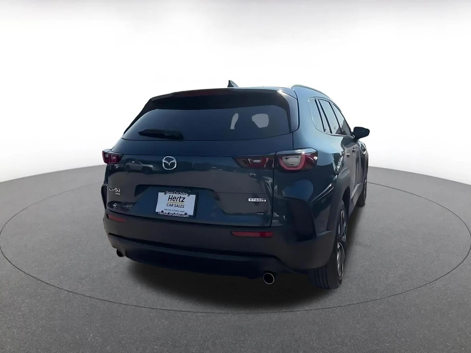 2025 Mazda CX-50 - Image 16 of 31
