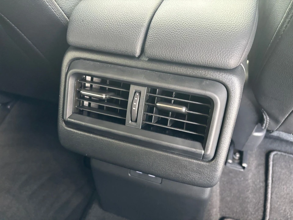 2025 Mazda CX-50 - Image 20 of 31