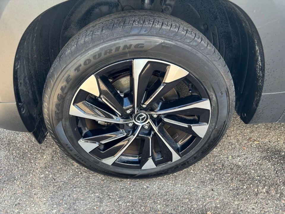 2025 Mazda CX-50 - Image 28 of 31