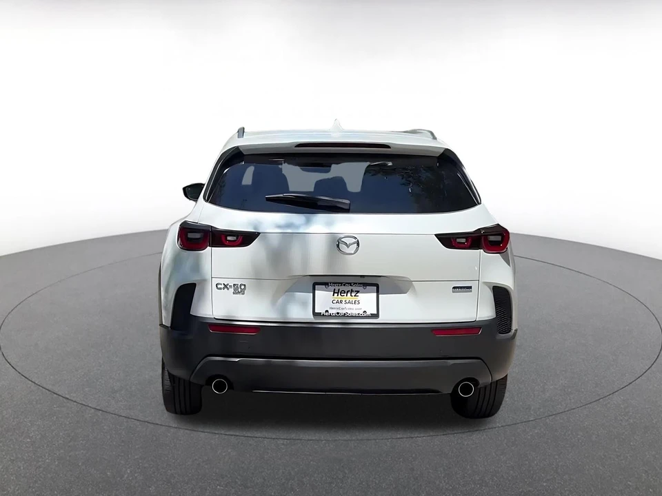 2025 Mazda CX-50 - Image 14 of 31
