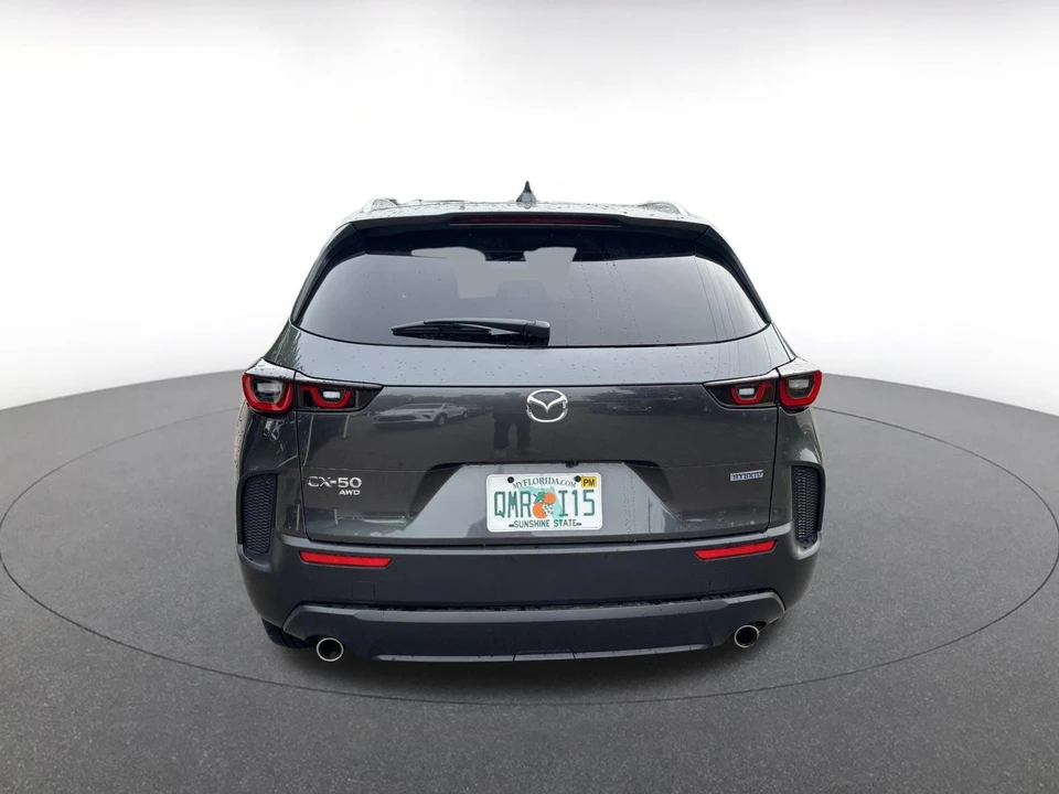 2025 Mazda CX-50 - Image 6 of 10