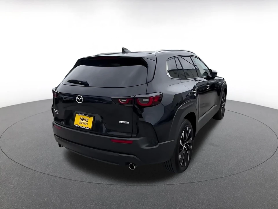 2025 Mazda CX-50 - Image 14 of 31