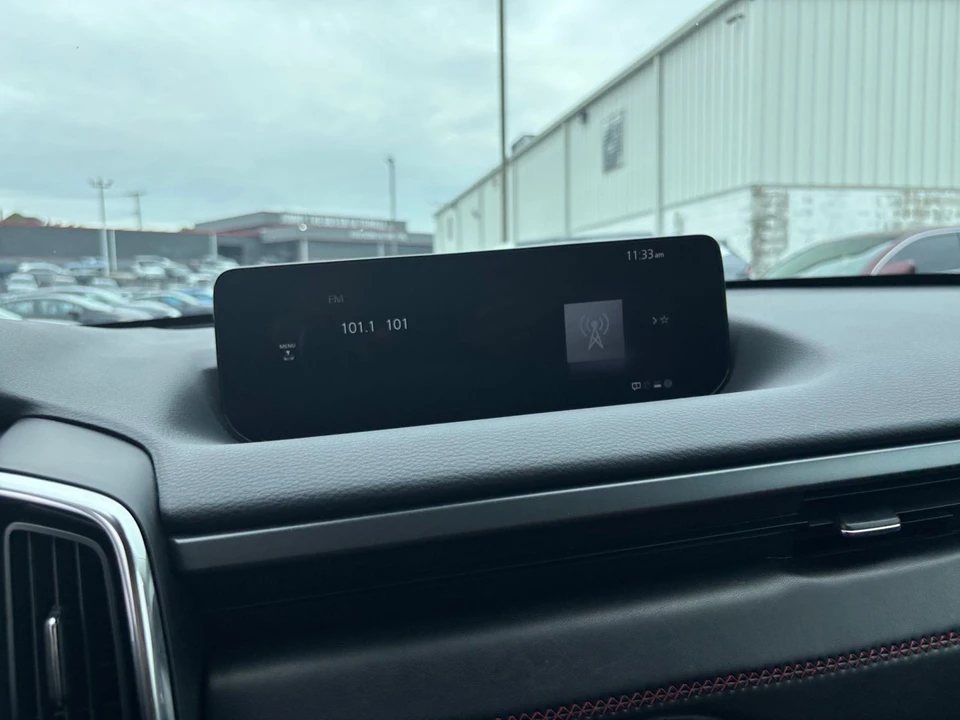 2025 Mazda CX-50 - Image 22 of 31