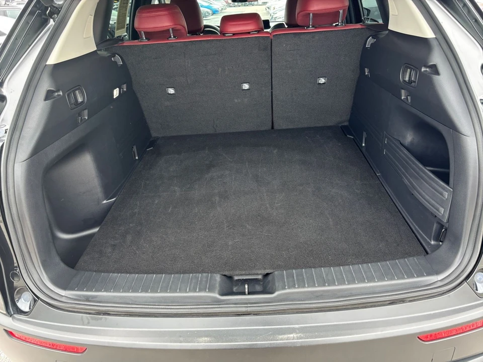 2025 Mazda CX-50 - Image 29 of 31
