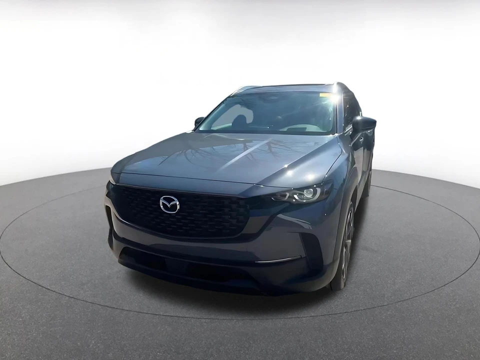 2025 Mazda CX-50 - Image 5 of 31