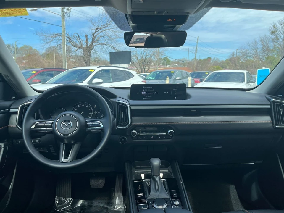 2025 Mazda CX-50 - Image 29 of 31