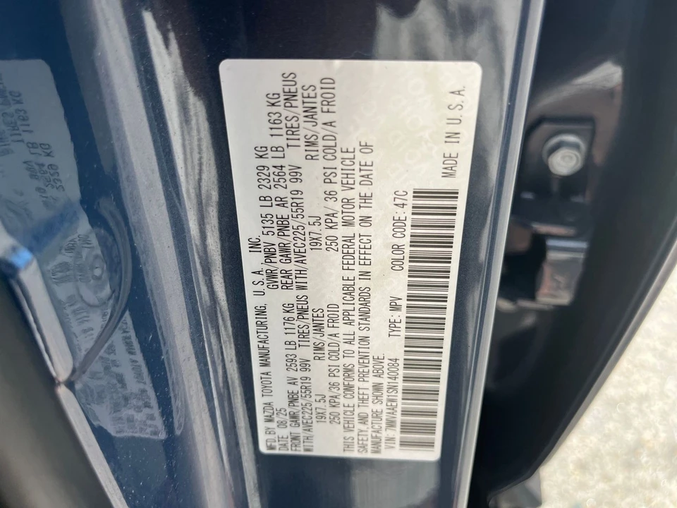 2025 Mazda CX-50 - Image 25 of 31
