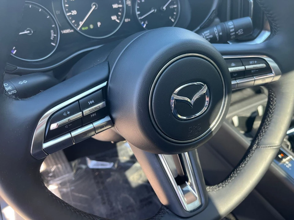 2025 Mazda CX-50 - Image 23 of 31