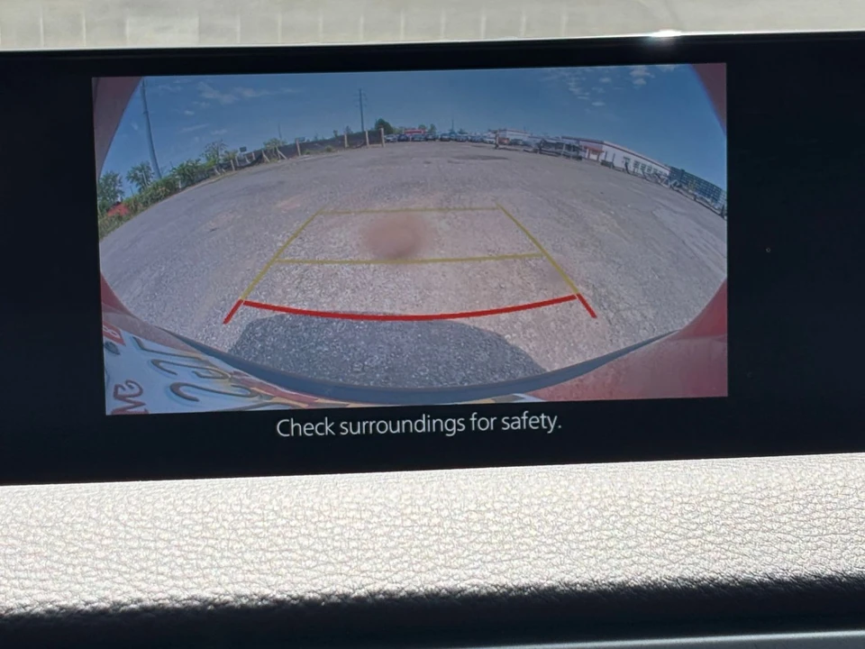 2025 Mazda CX-50 - Image 22 of 31