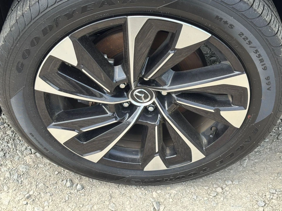 2025 Mazda CX-50 - Image 27 of 31