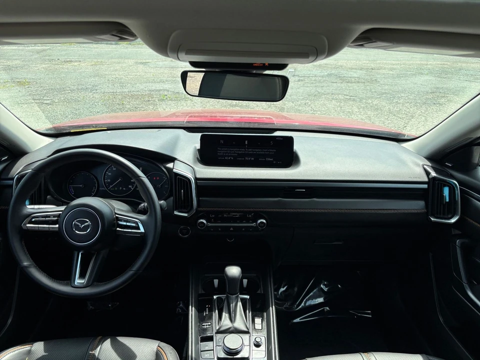 2025 Mazda CX-50 - Image 30 of 31