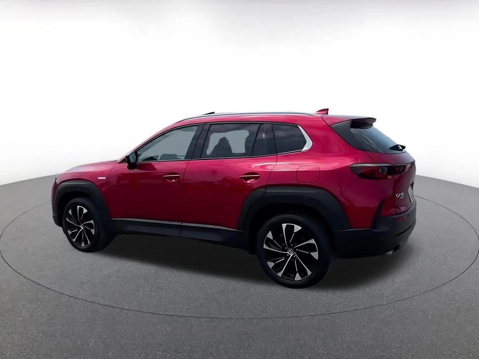 2025 Mazda CX-50 - Image 12 of 31