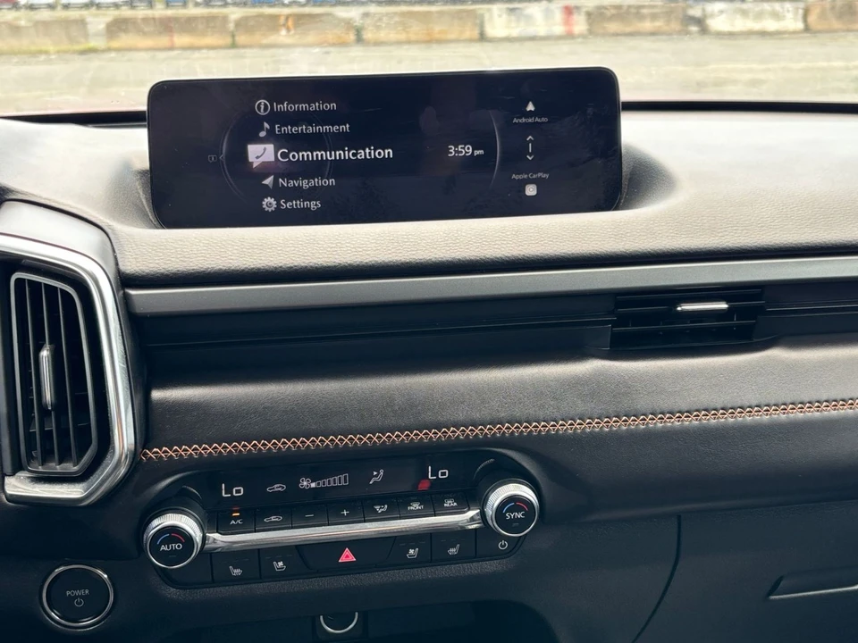 2025 Mazda CX-50 - Image 19 of 31