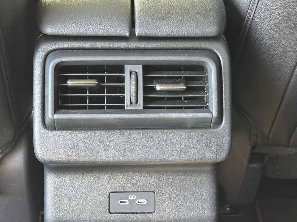 2025 Mazda CX-50 - Image 20 of 31