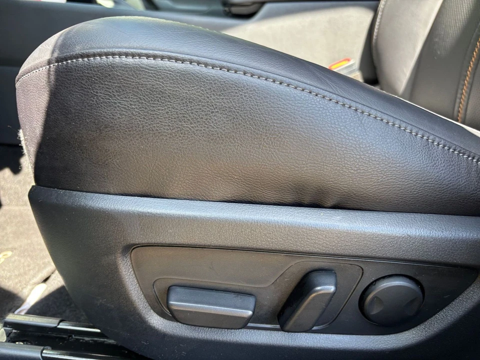 2025 Mazda CX-50 - Image 18 of 31