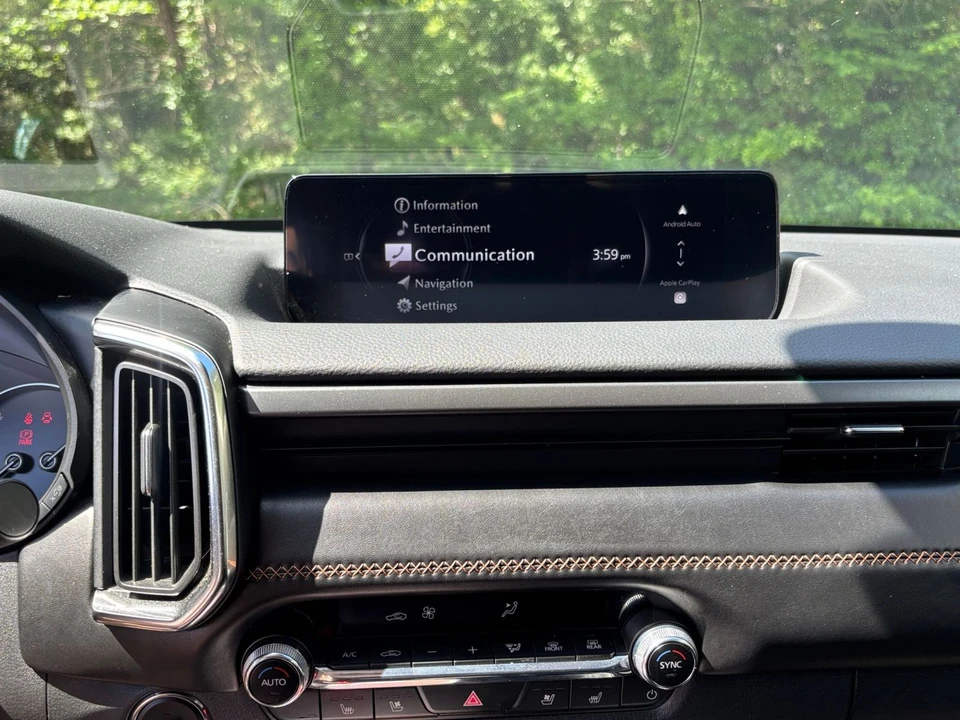 2025 Mazda CX-50 - Image 16 of 31