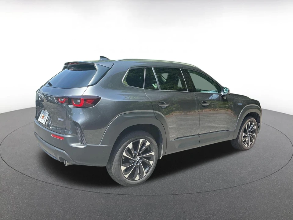 2025 Mazda CX-50 - Image 7 of 10