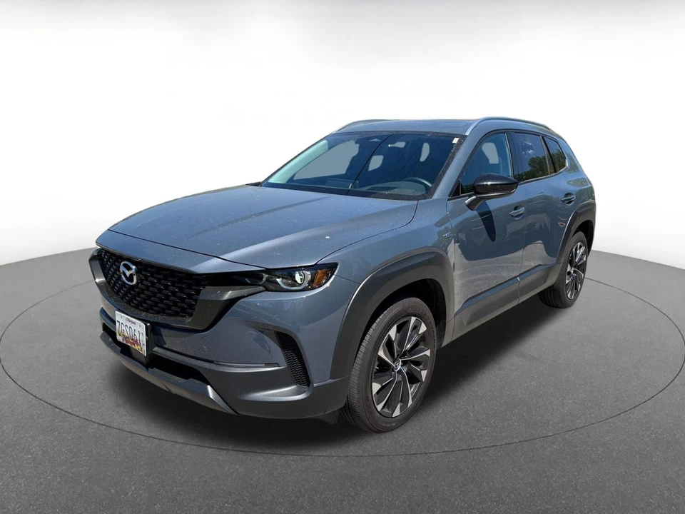 2025 Mazda CX-50 - Image 3 of 5