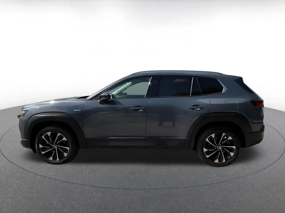 2025 Mazda CX-50 - Image 8 of 31