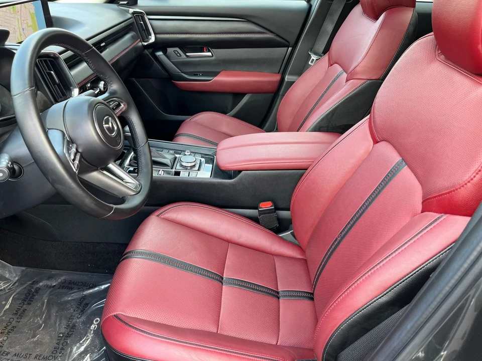 2025 Mazda CX-50 - Image 27 of 31