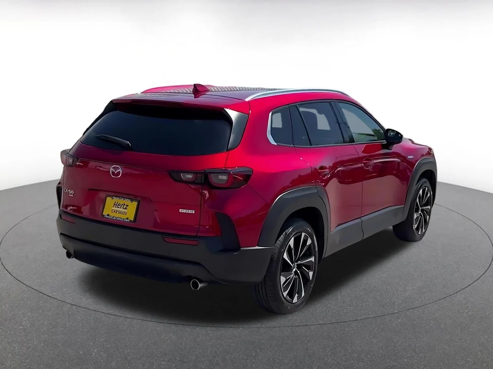 2025 Mazda CX-50 - Image 12 of 31