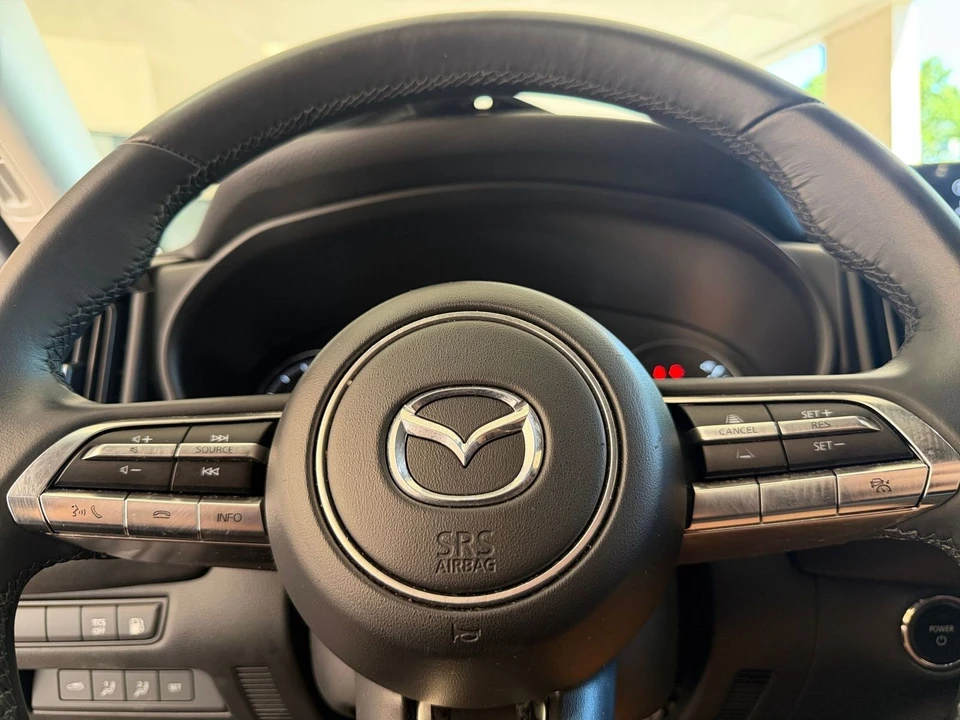 2025 Mazda CX-50 - Image 26 of 31