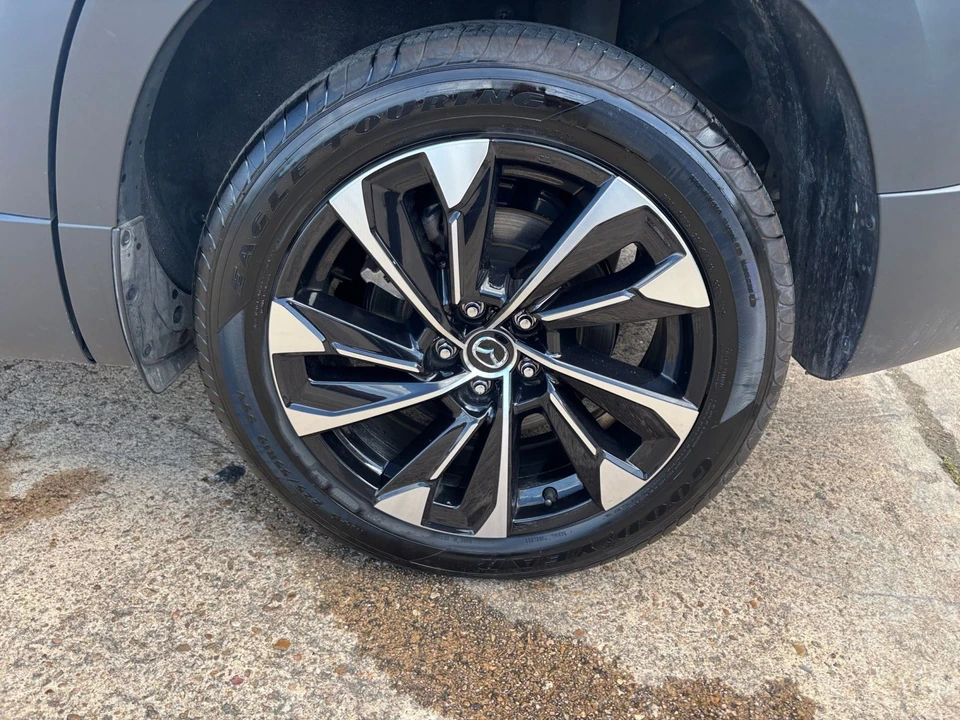 2025 Mazda CX-50 - Image 29 of 31