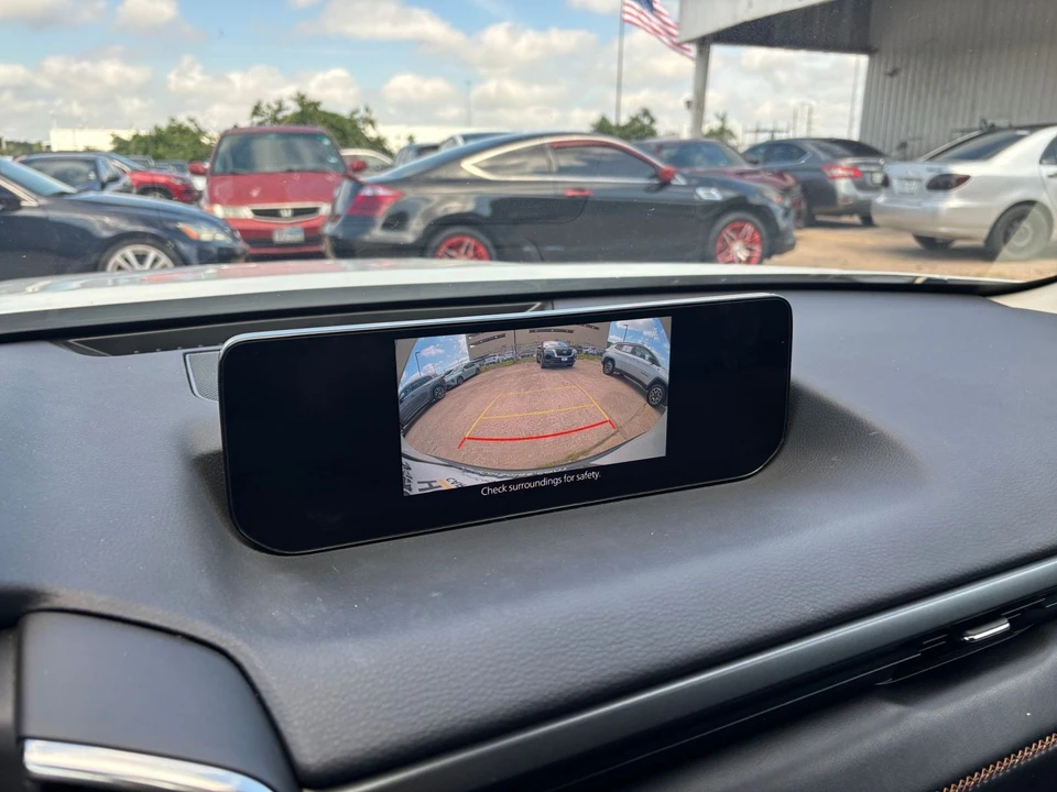 2025 Mazda CX-50 - Image 27 of 31