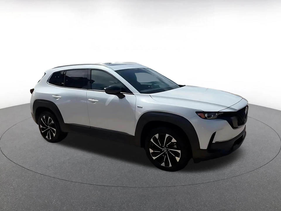 2025 Mazda CX-50 - Image 2 of 31