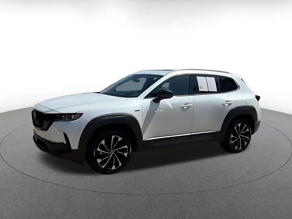2025 Mazda CX-50 - Image 11 of 31