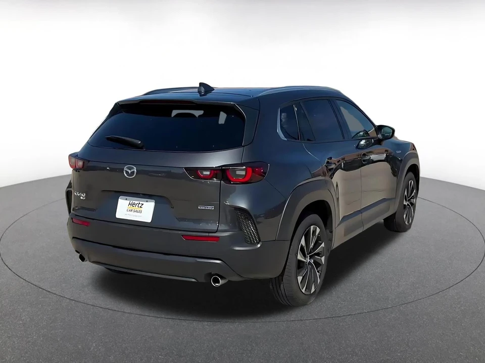 2025 Mazda CX-50 - Image 11 of 31