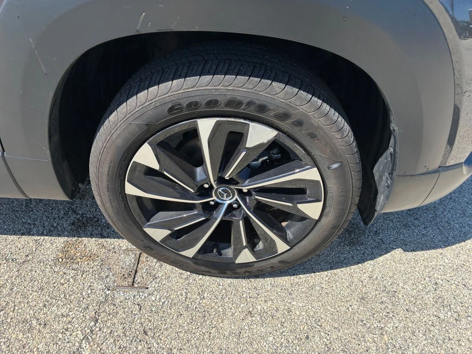 2025 Mazda CX-50 - Image 27 of 31