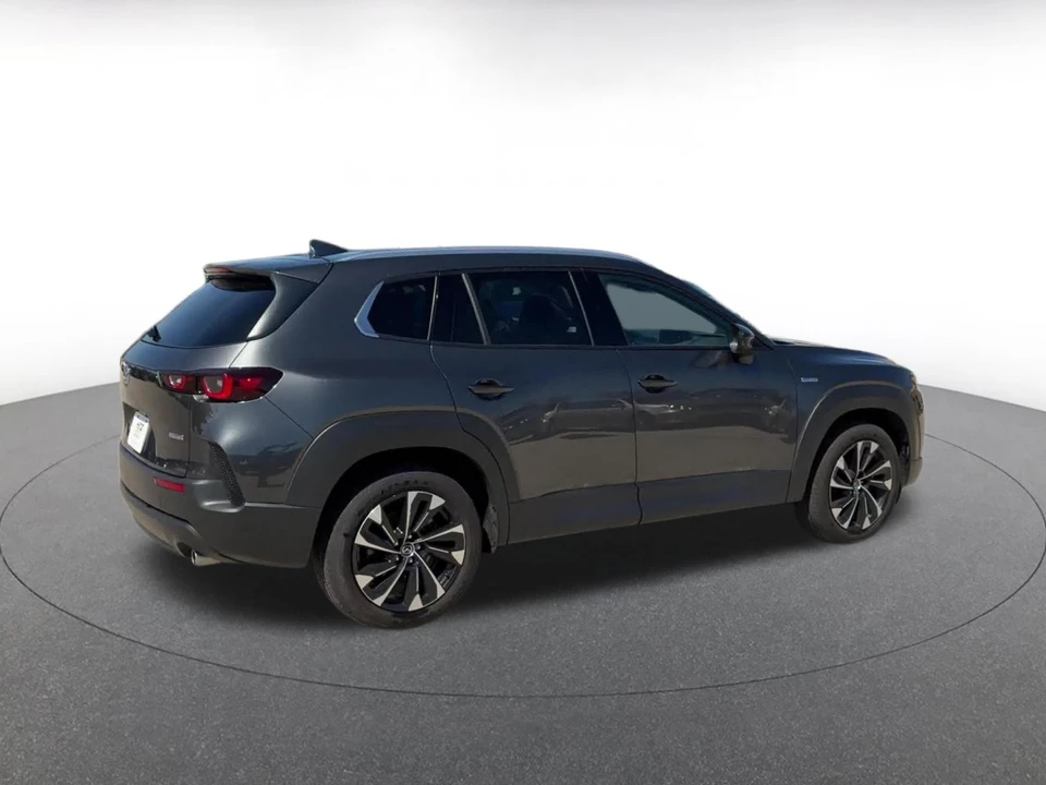 2025 Mazda CX-50 - Image 12 of 31
