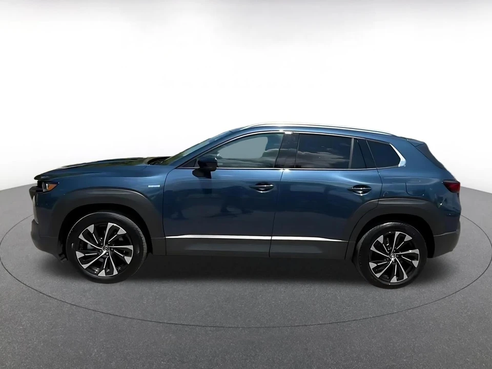 2025 Mazda CX-50 - Image 7 of 31