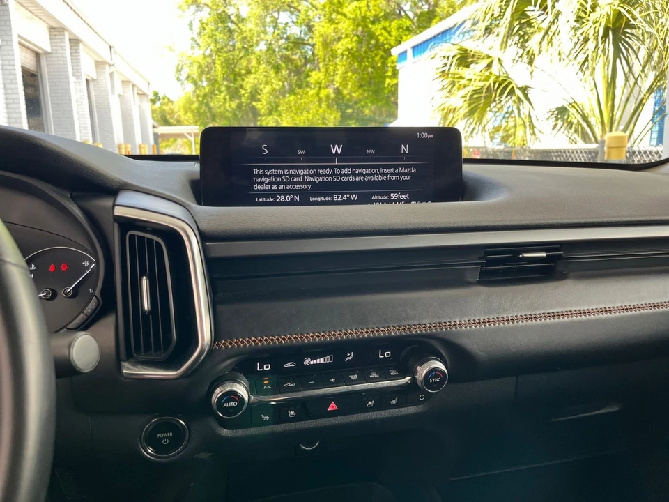 2025 Mazda CX-50 - Image 14 of 31