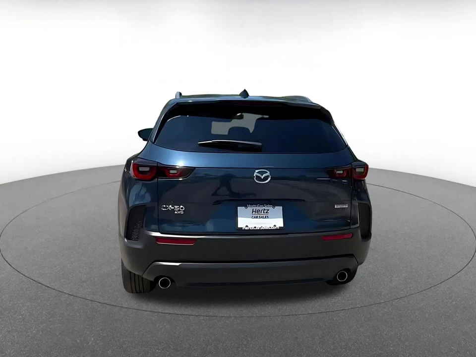 2025 Mazda CX-50 - Image 10 of 31