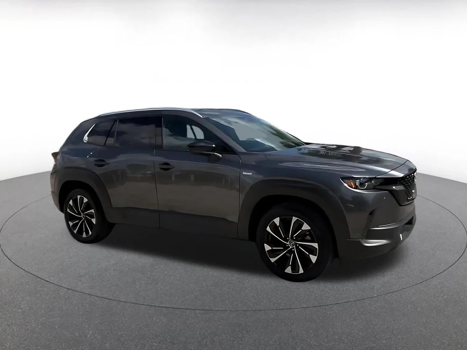 2025 Mazda CX-50 - Image 2 of 31