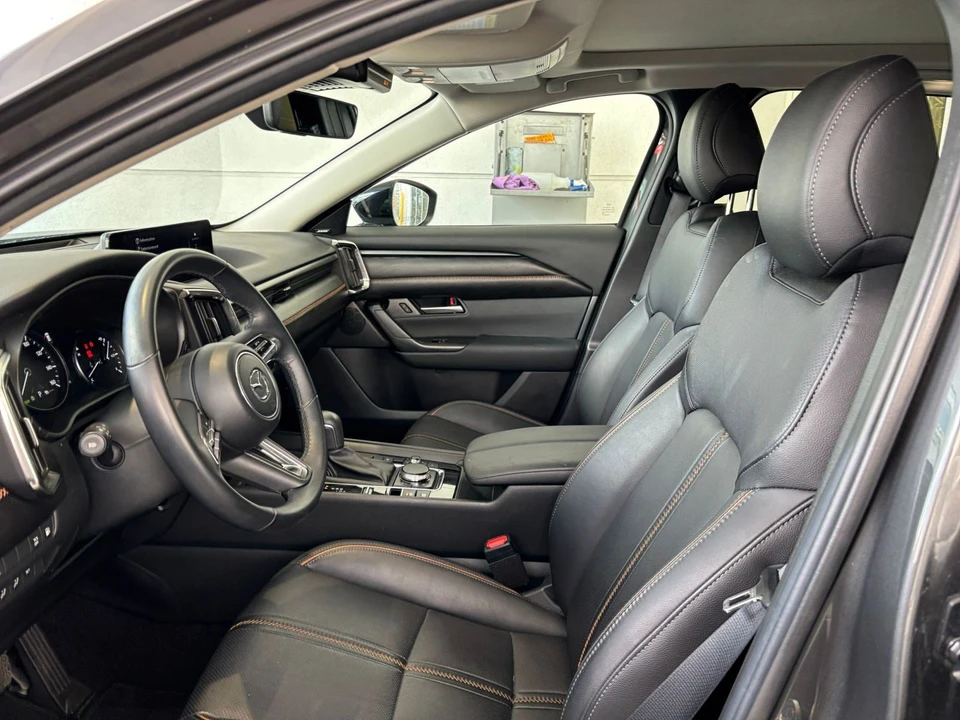 2025 Mazda CX-50 - Image 30 of 31