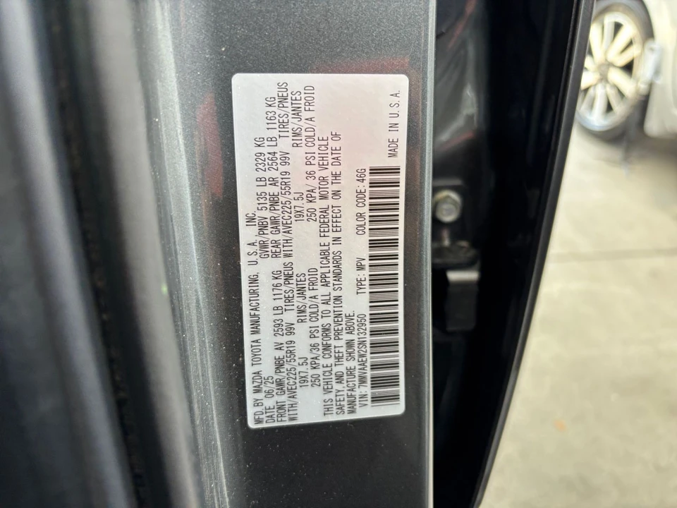 2025 Mazda CX-50 - Image 28 of 31