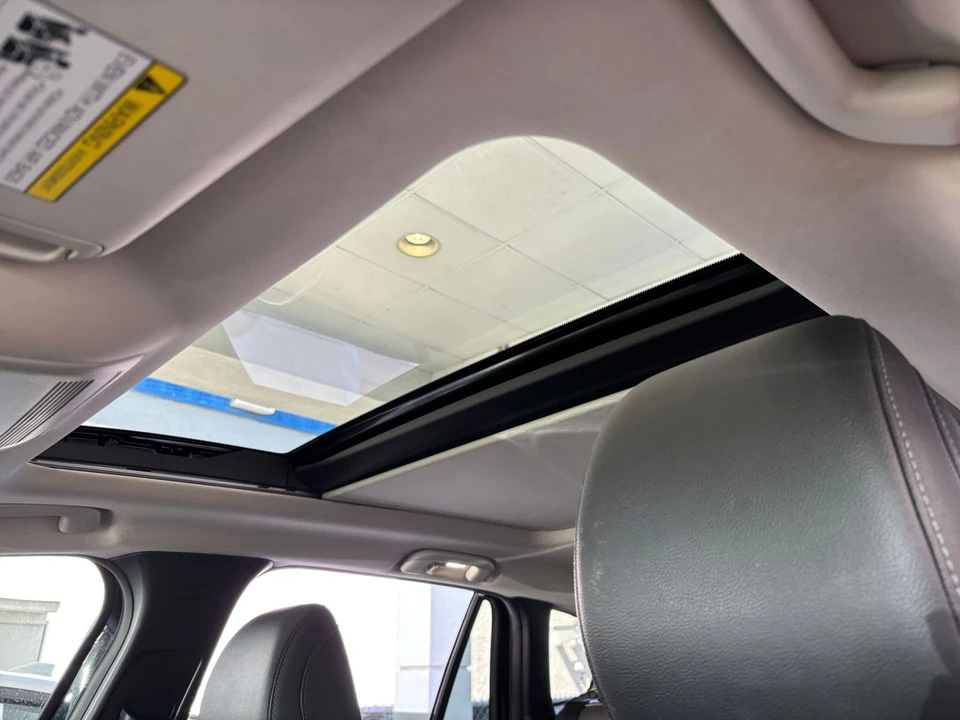 2025 Mazda CX-50 - Image 15 of 16