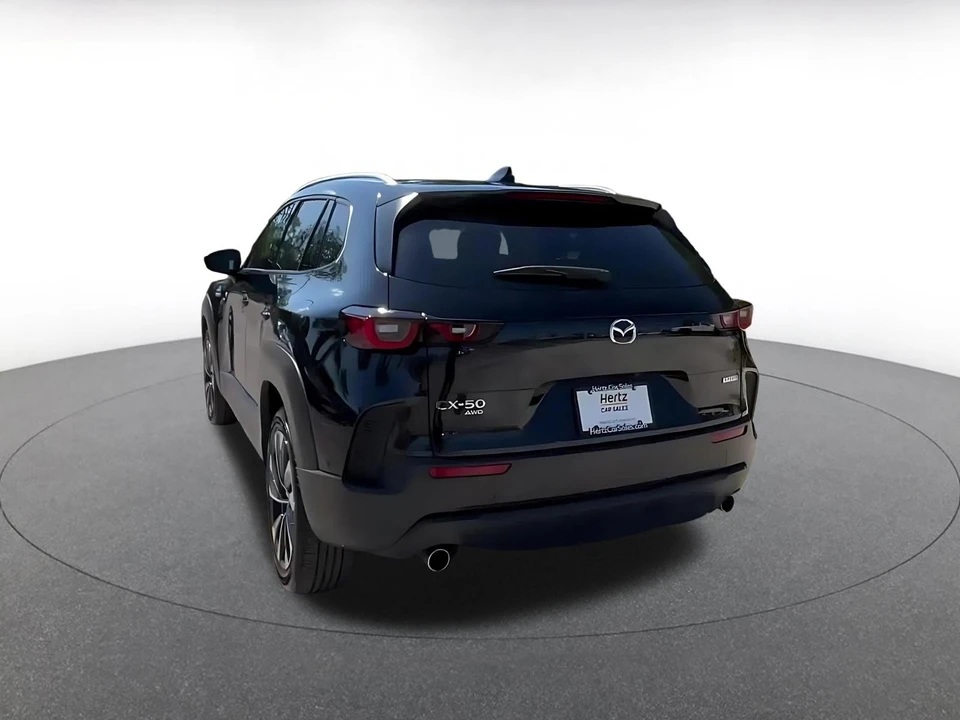 2025 Mazda CX-50 - Image 8 of 16